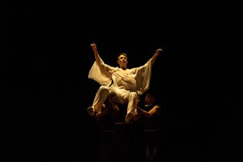 Favorites, New and Newer: A Preview of Hubbard Street Dance's "Facets" at the Harris Theater